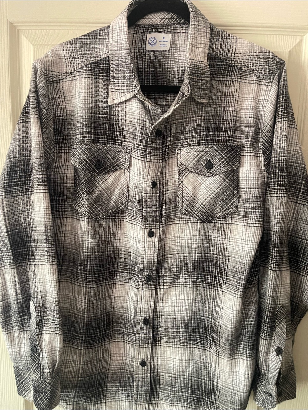 Men's Hurley Black & White Plaid Button-Down Shirt